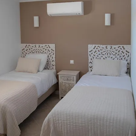 Casa Quadra Dique Vila *
